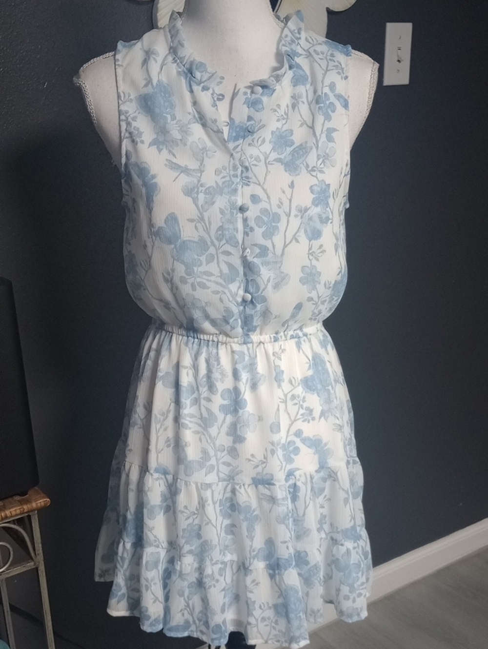 Steve Madden White Dress with Light Blue Floral Print